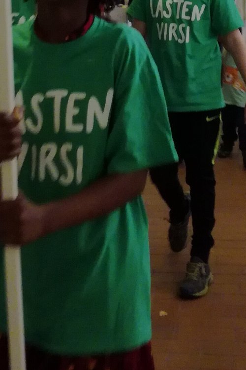 Lasten lauluryhmä Kastehelmi Lasten lauluryhmä Kastehelmi