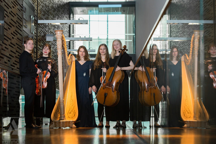 Konsertti: Luminoso-jousikvartetti solistinaan Hilda Kunnola, harppu Konsertti: Luminoso-jousikvartetti solistinaan Hilda Kunnola, harppu