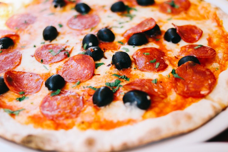 Nuorten aikuisten pizzailta ja kauden aloitus Nuorten aikuisten pizzailta ja kauden aloitus