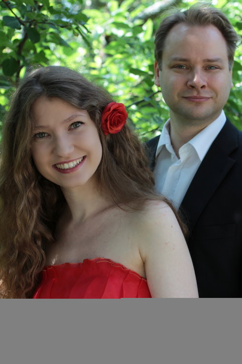 Suvi-illan idylli - kesäistä harppu- ja laulumusiikkia Suvi-illan idylli - kesäistä harppu- ja laulumusiikkia