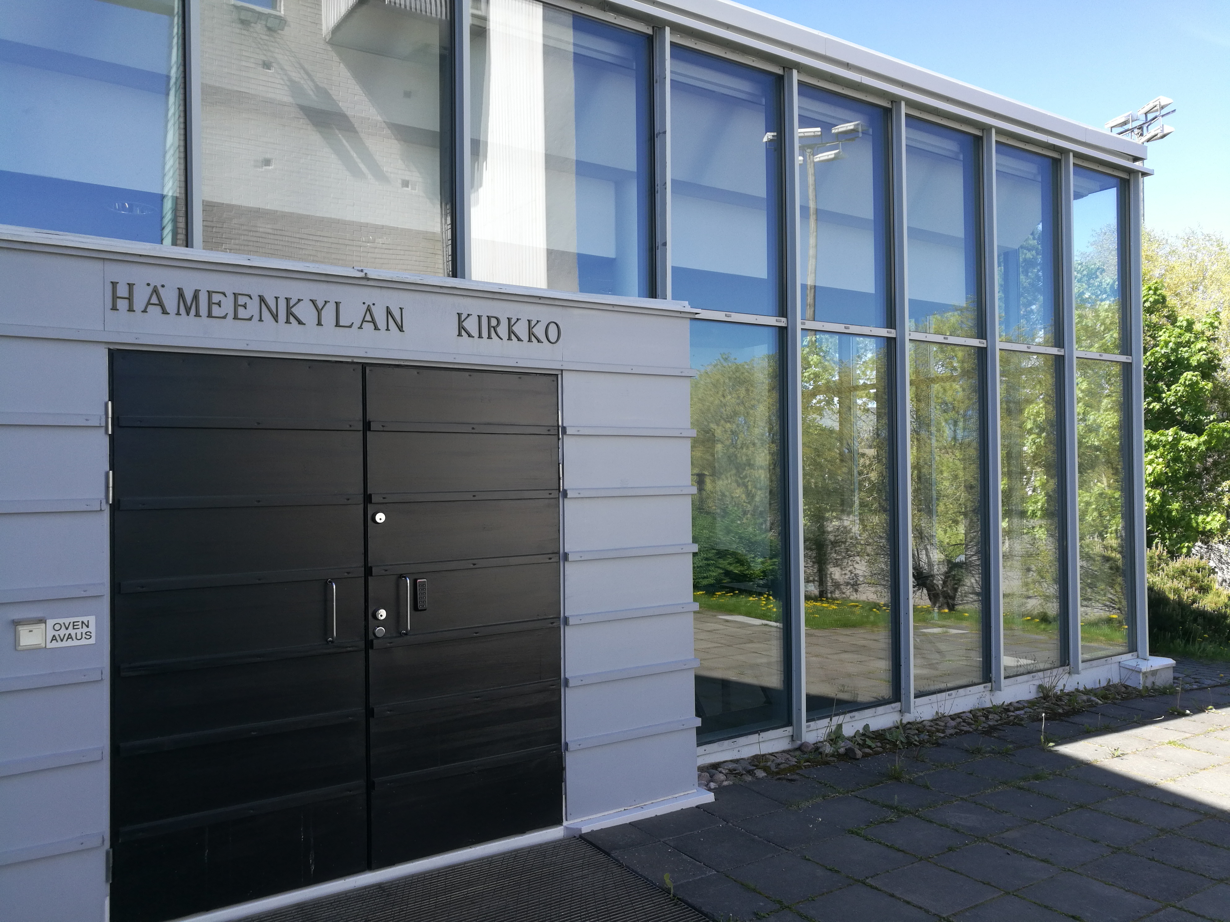 Päivähartaus verkossa Seuraa keskiviikkoisin klo 13-13.20 Hämeenkylän kirkolta kuultavaa suoraa päivähartautta