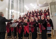 Vantaan naislaulajien ja VanDaamien joulukonsertti Vantaan naislaulajien ja VanDaamien joulukonsertti