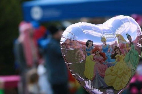 Iloinen lasten vapputapahtuma Iloinen lasten vapputapahtuma