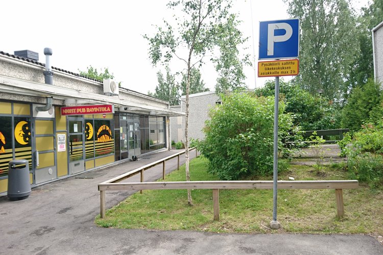 Avaa kuva isommaksi Lähimmät parkkipaikat