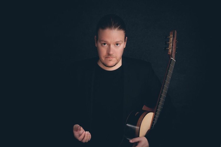 Kitaristi Otto Tolonen