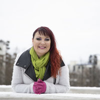 Yhteisen kirkkovaltuuston puheenjohtaja Eve Rämö