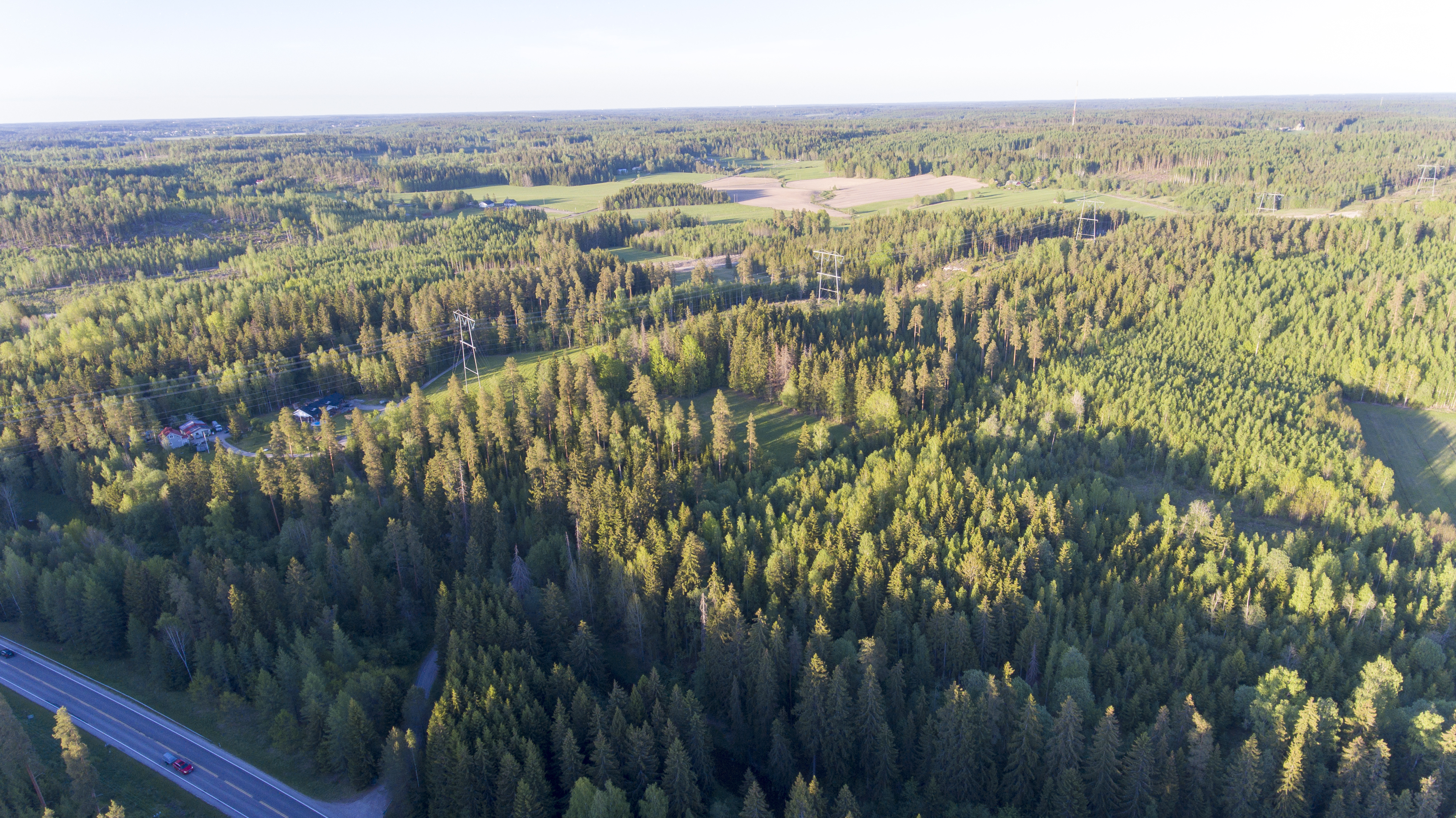 Heikkilän metsä Nurmijärvellä ilmakuvassa.